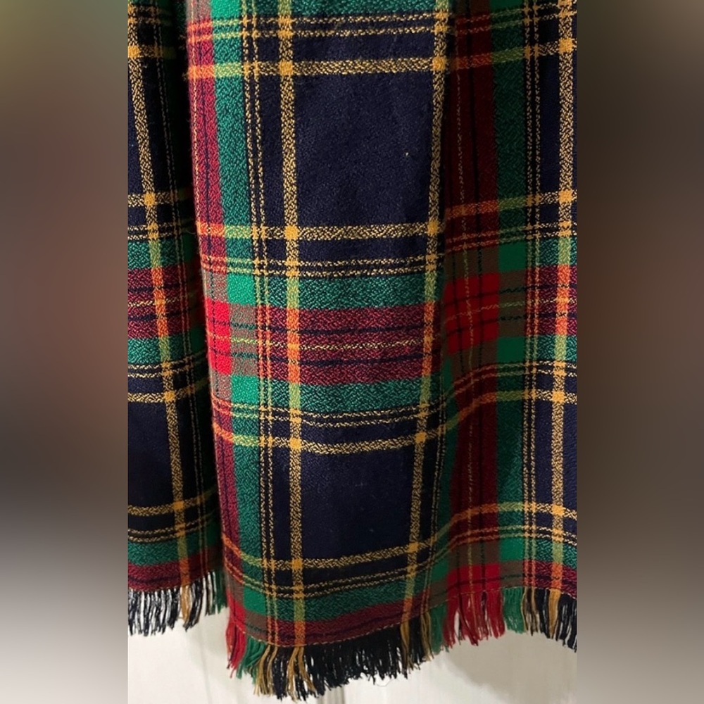 Vintage 80s- Chaus- Pleated Tartan, Plaid A-Line Skirt- fringe - Picture 8 of 8